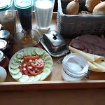 Kwatera U Somsiada -apartament Alloggio in famiglia *