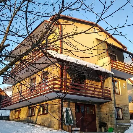 Kwatera U Somsiada -apartament * Muszyna